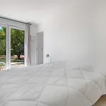 Maison Moderne Avec Jardin Pour 8 à Casa de Férias