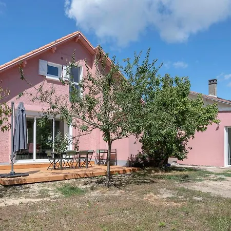 Ferienhaus Maison Moderne Avec Jardin Pour 8 *
