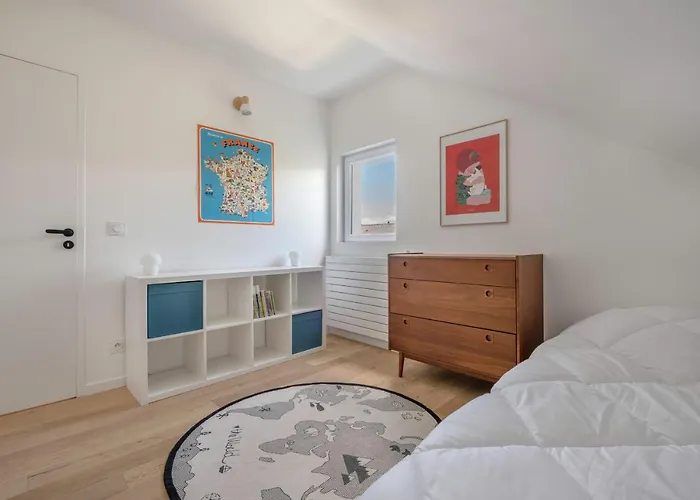 Maison Moderne Avec Jardin Pour 8 A La Baule